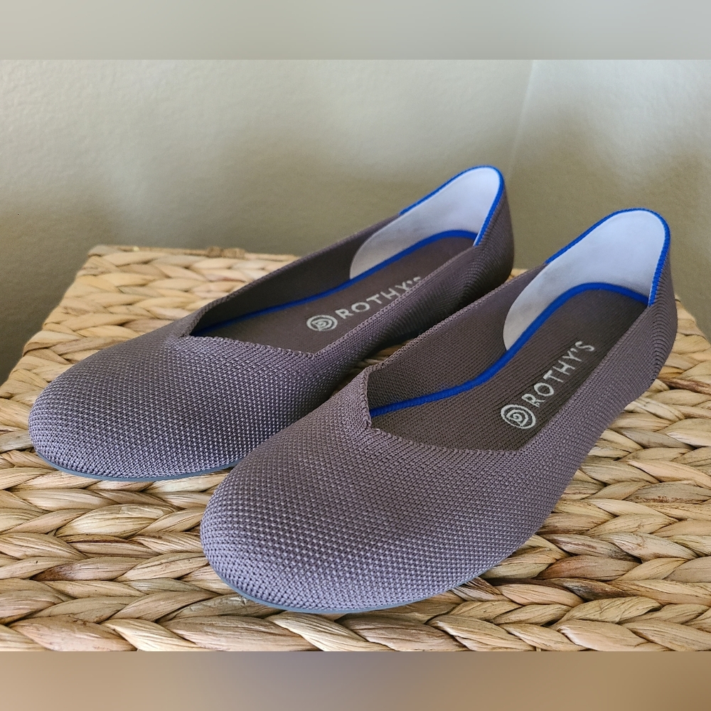 Rothy’s sz 10 Round Toe Flat Mink (taupe/purple)